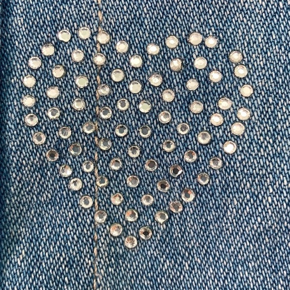 Quacker Factory Blue Jean Denim Jacket Rhinestone Hearts Detail (Size 1X) - Picture 6 of 12
